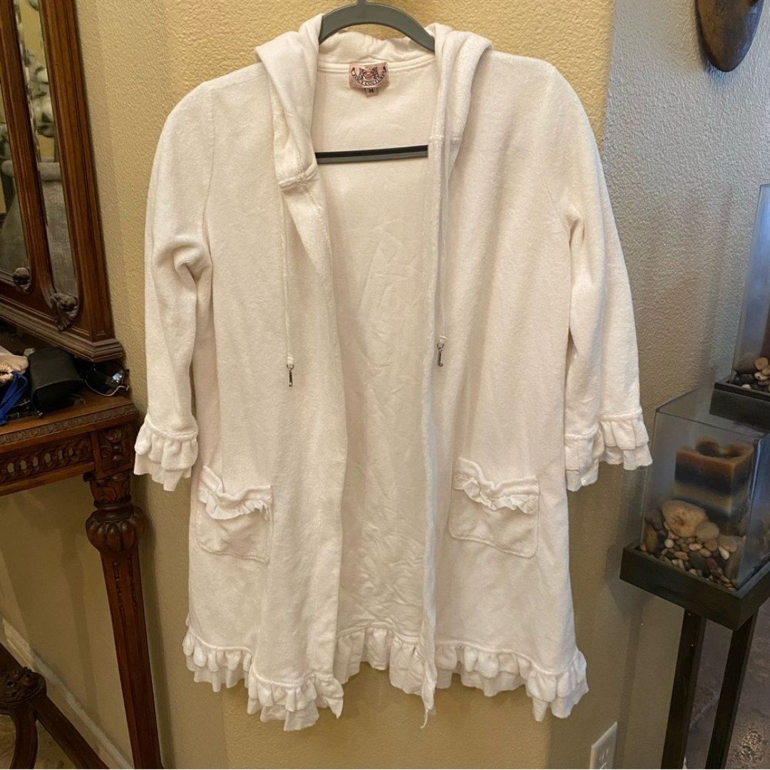 Vintage JUICY COUTURE Girls Kids White Ruffled Robe Size Medium-Missing Tie Belt