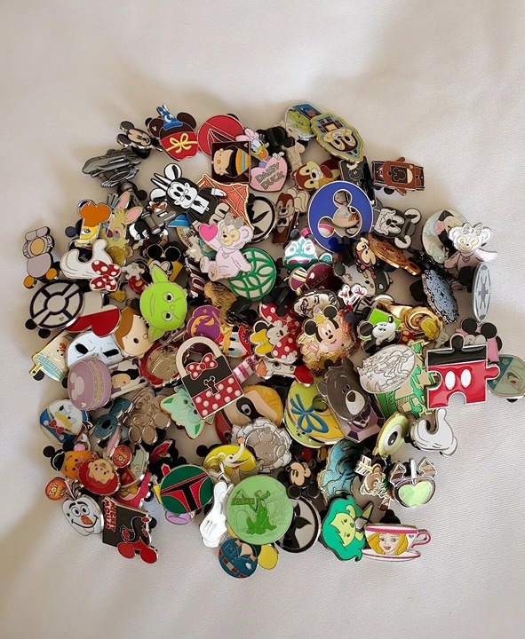 LOT with 200 DIFFERENTEDYE NF rMeIeC KSEhYi pFDrIeSeN ESYh iTpRDAIDSINNEGY PTIR