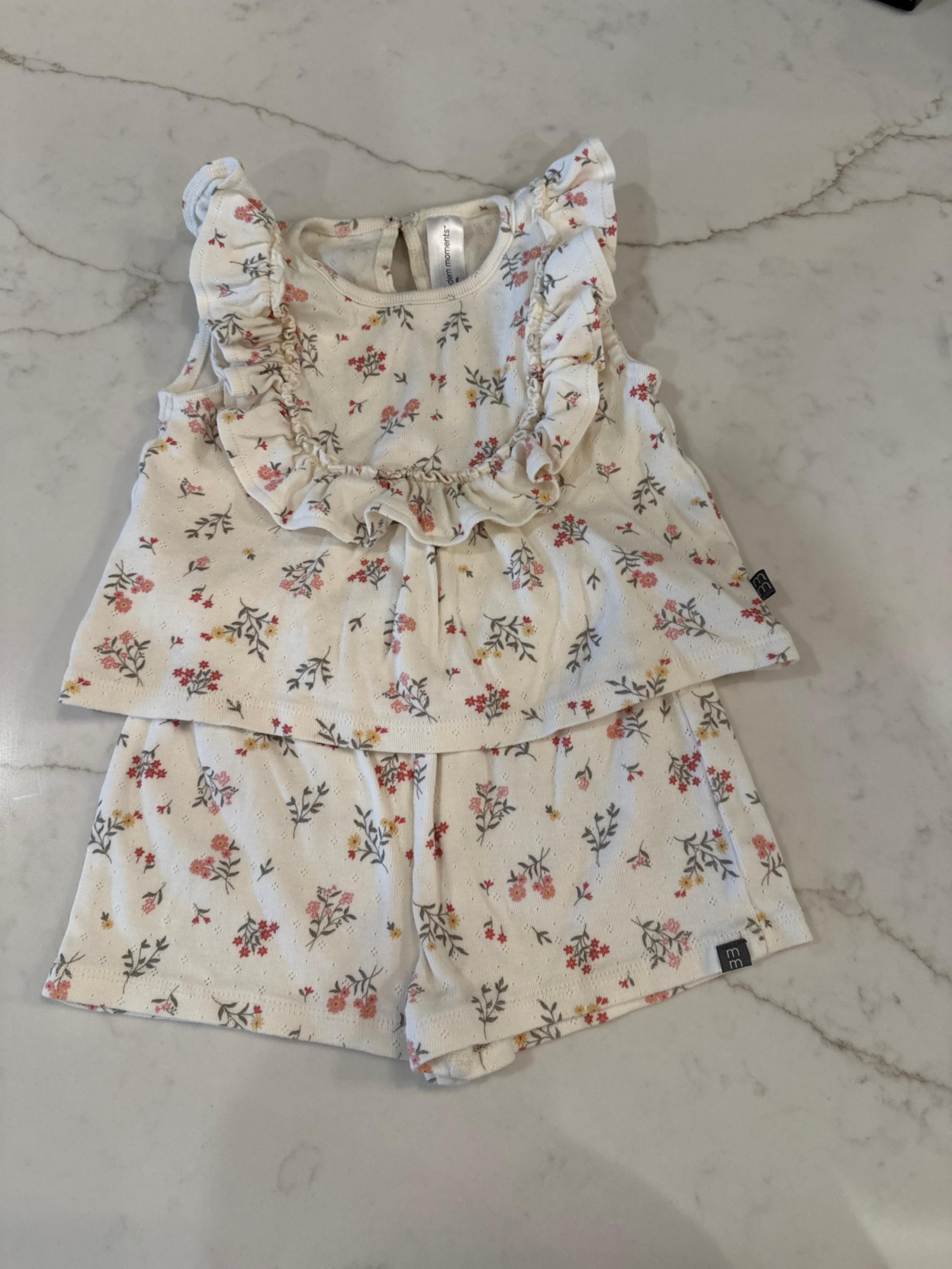 Modern Moments Summer Set