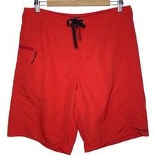 Patagonia Men's Wavefarer Board Shorts size 34