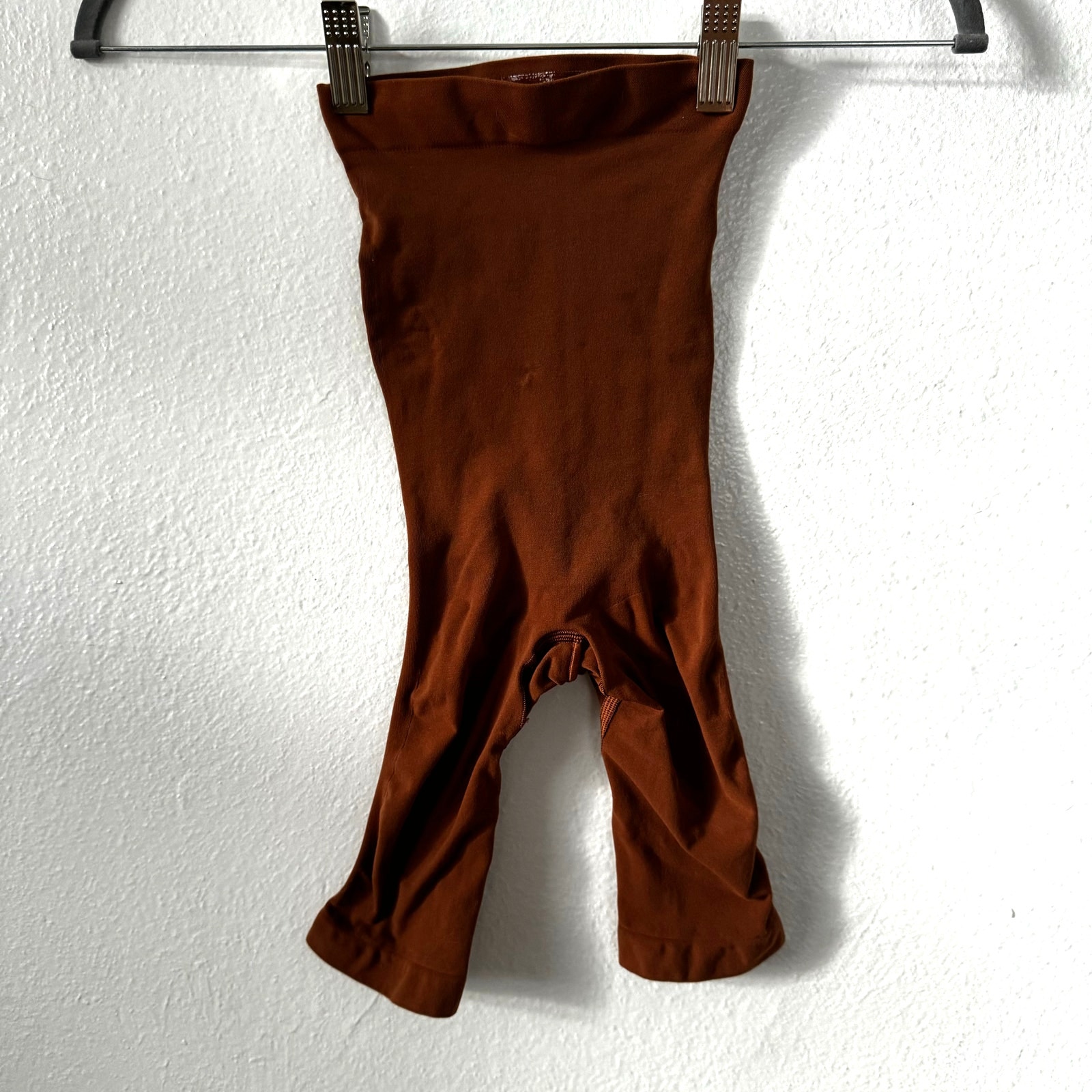 NEW without Tags SKIMS Seamless Sculpt High Waisted Short Women XS Ochre