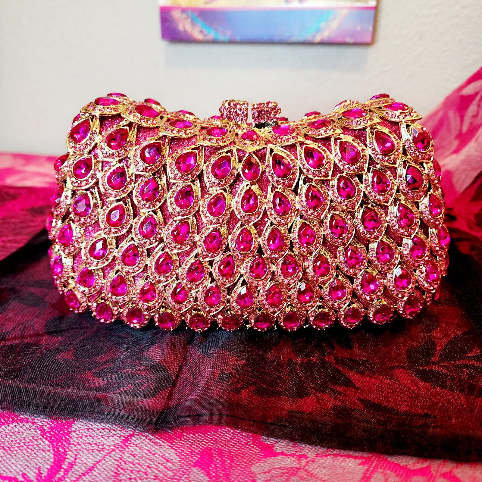 Jewels With A Purpose Pink And Gold Jeweled Clutch. NEW.
