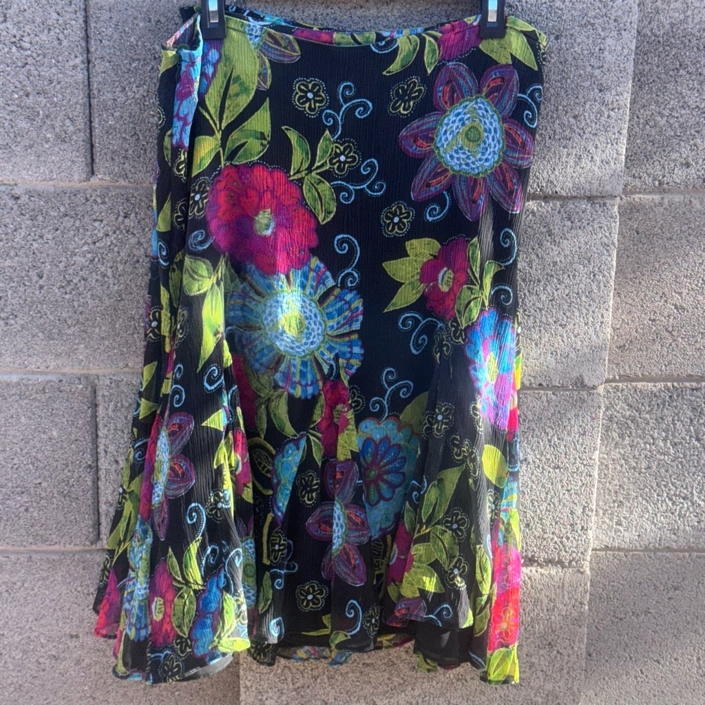 Chico's Black Multi Colored Floral Skirt Size 10/ Small Medium
