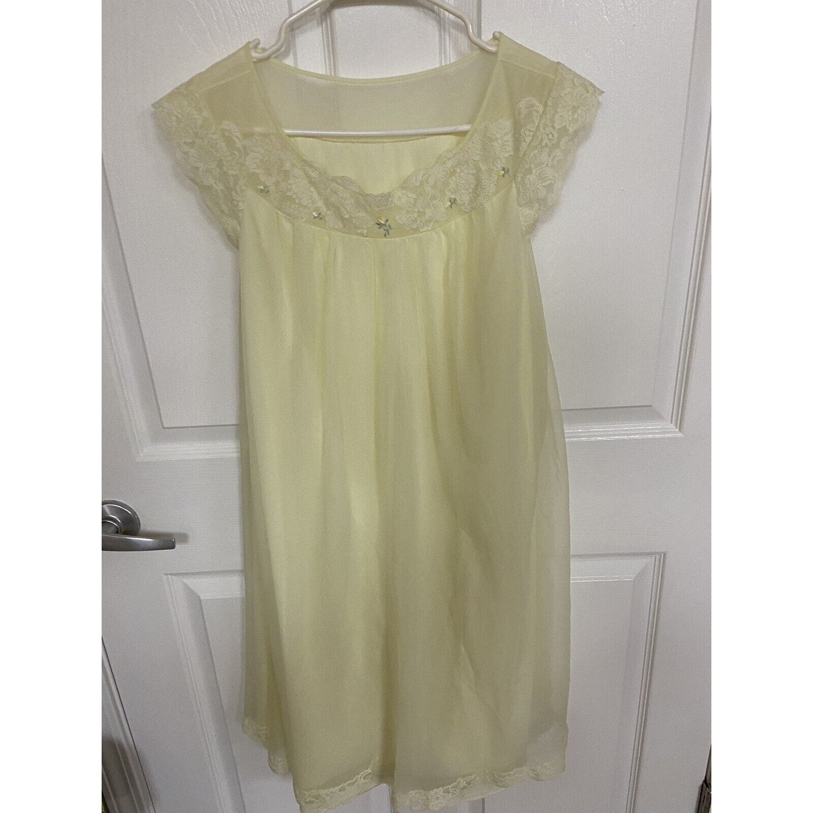 Shadowline 1950’s-60’s Nylon Chiffon Yellow Night Gown Bewitching Flowy