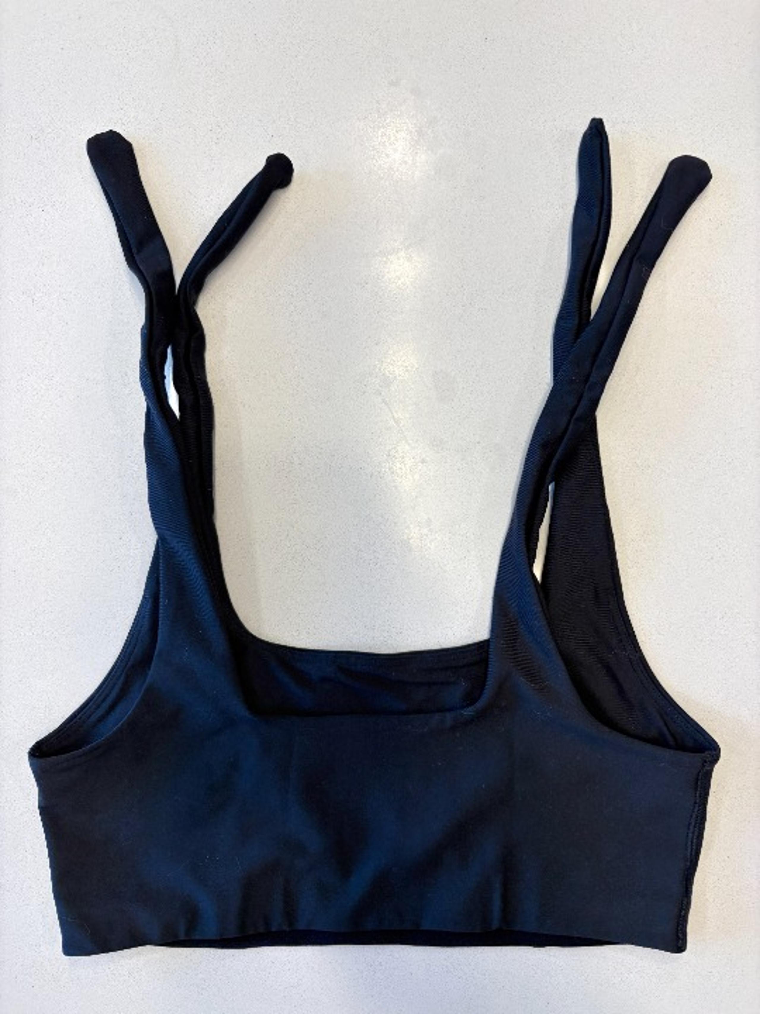 OLD NAVY Light Support PowerSoft Tie-Strap Sports Bra Women's S NWOT