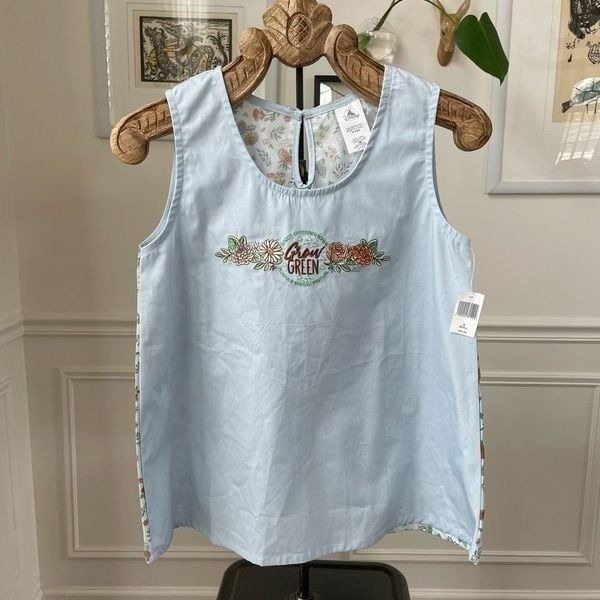 NWT Epcot Flower & Garden Festival Grow Green 2022 Women's Tank Top S