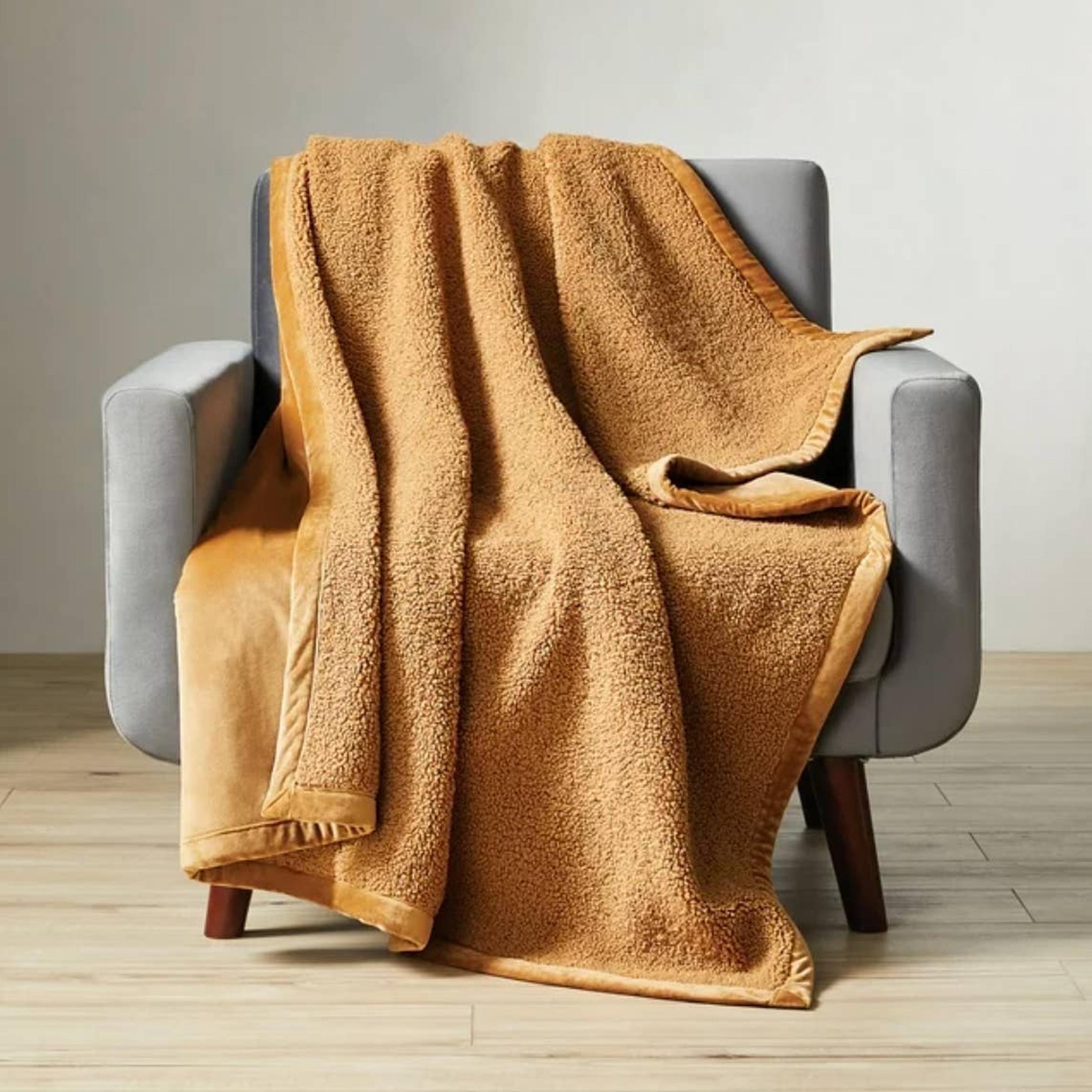 Better Homes & Gardens Teddy Faux Fur Throw Blanket Caramel Beige 50x60" Standar