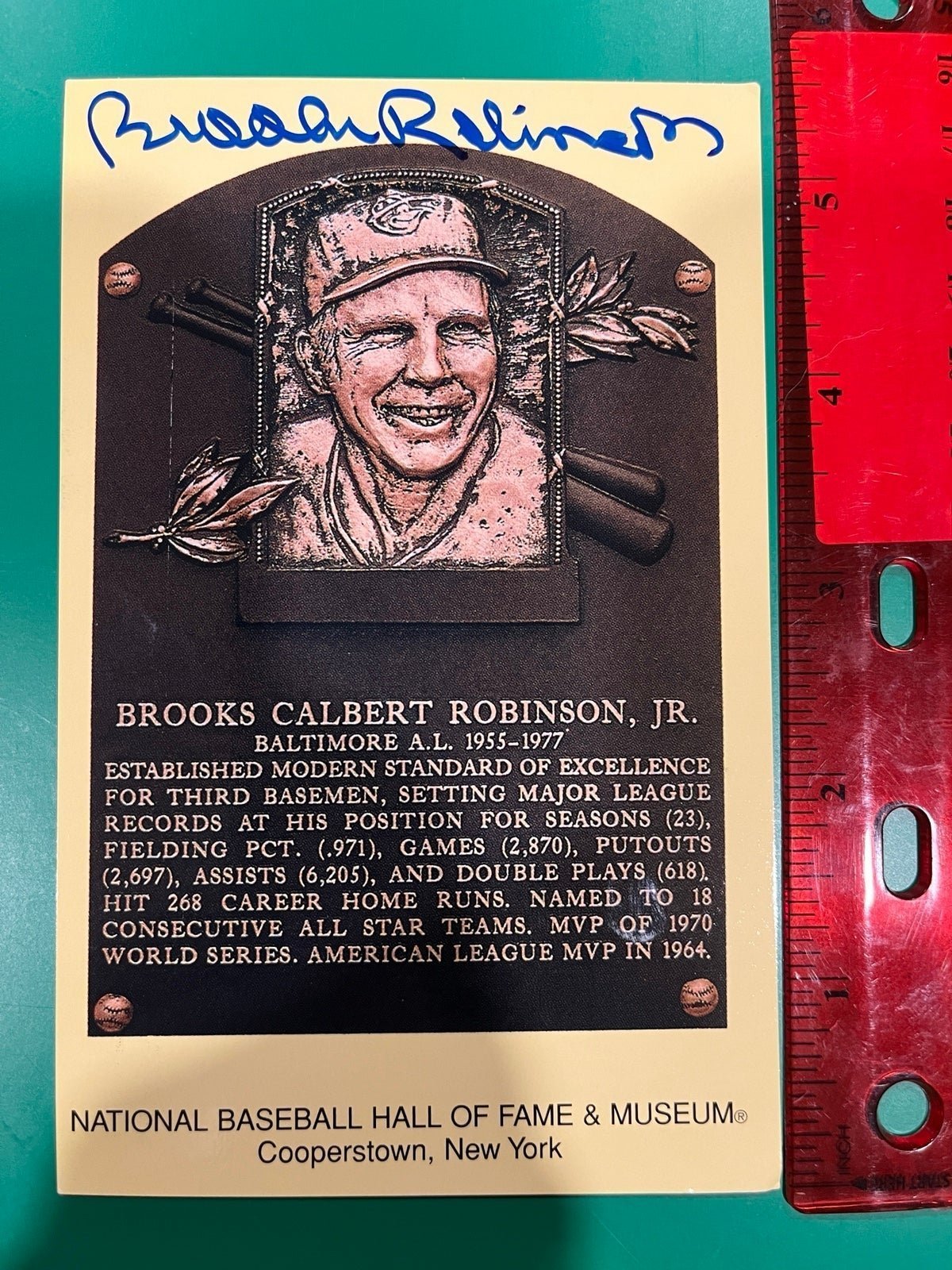 Brooks Robinson signed HOF card with COA