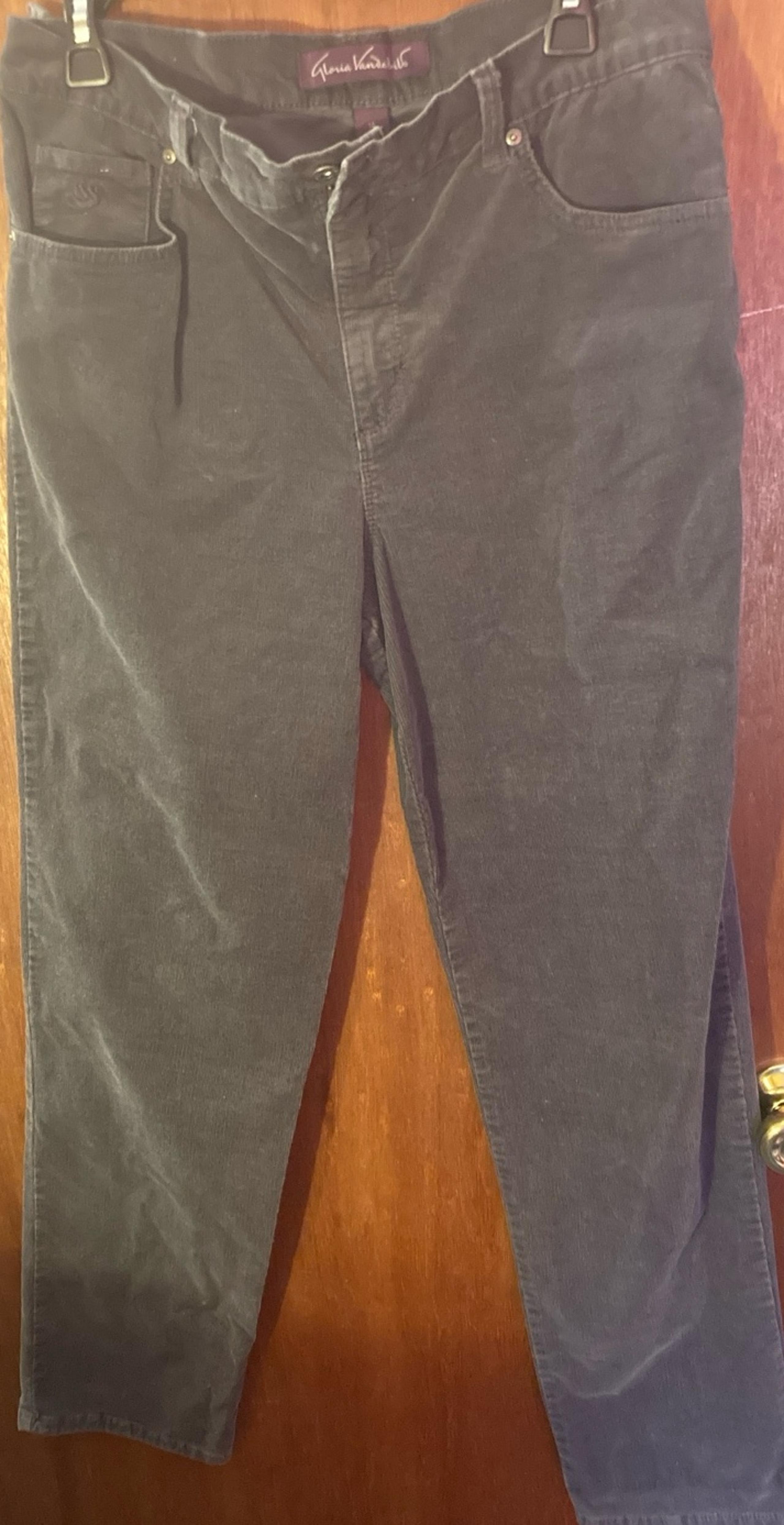 gloria vanderbilt corduroy pants