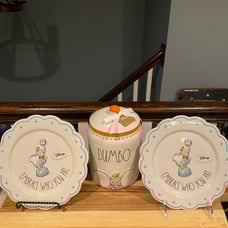 Rae Dunn DUMBO canister and TWO 8 plates