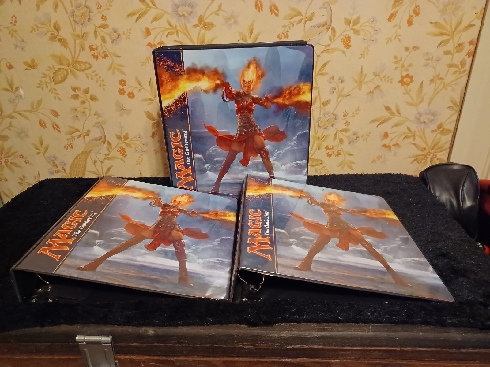 Magic. The Gathering Binders. Lot of 3