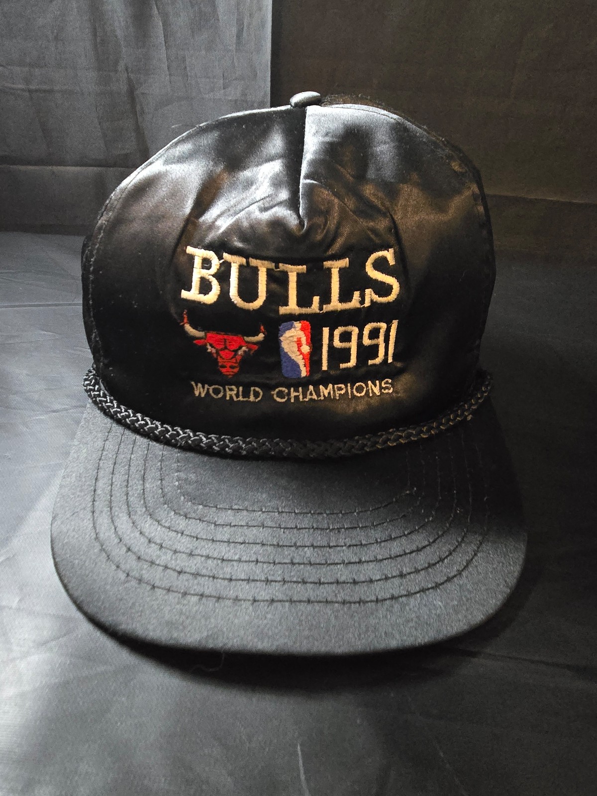 Vintage Chicago Bulls 1991 Champions Satin Hat Black Roped Brimmed Snapback Cap