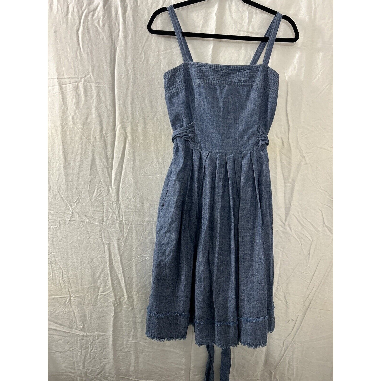 Talbots Chambray Blue Denim Tie Back Sundress Womens Size 4 Zip Pockets Raw Hem