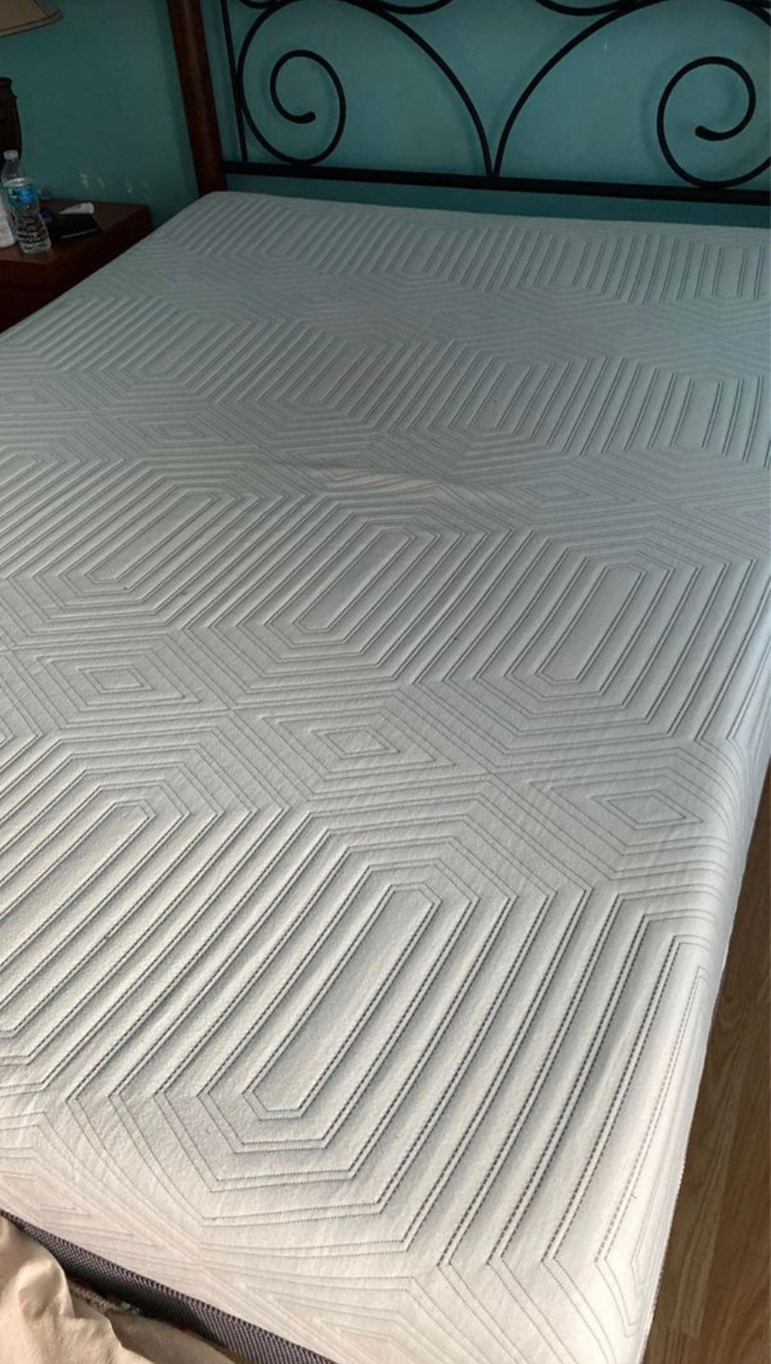 queen mattress