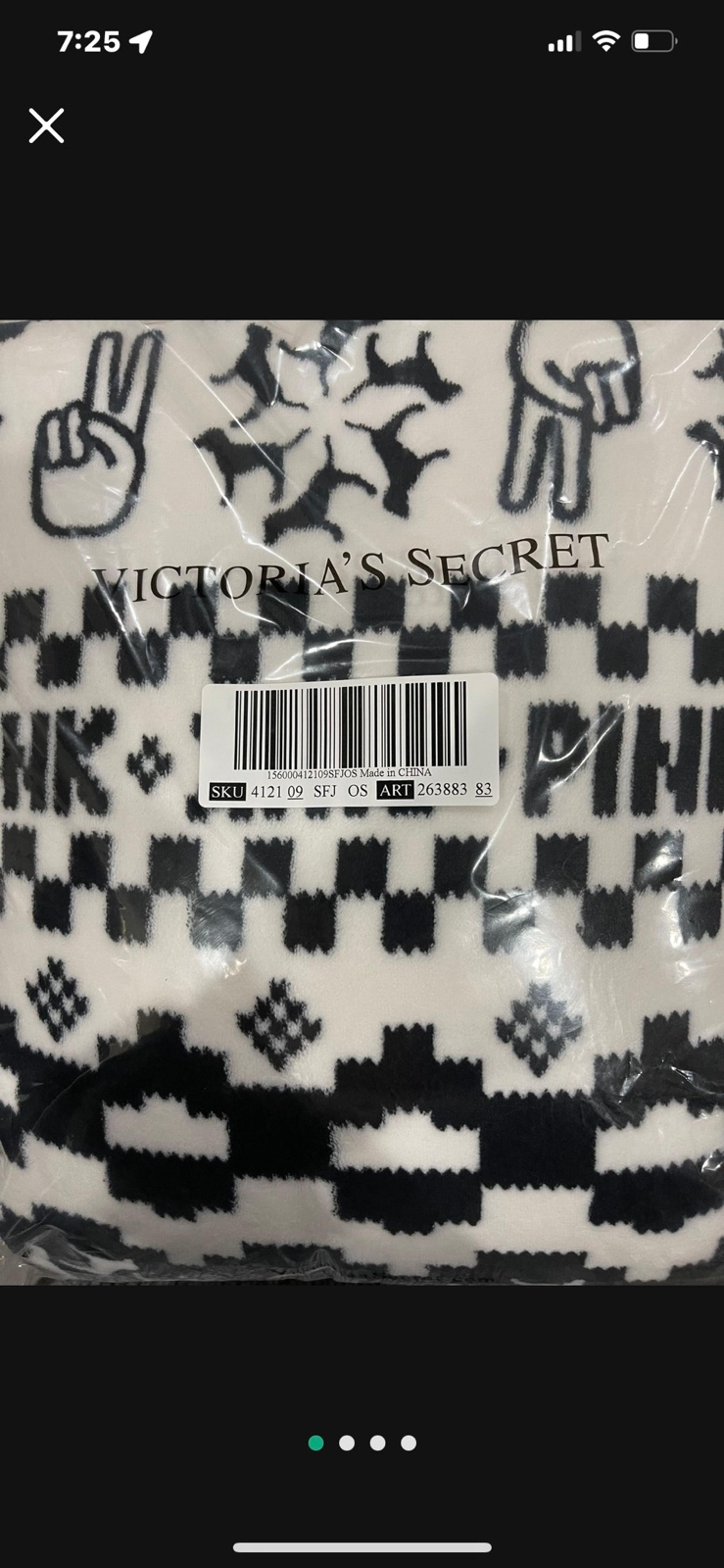Brand new Victorias secret pink Sherpa blanket. See pictures for a more details.