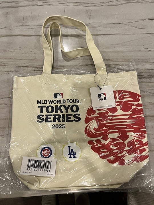 村上隆 MLB World Tour Tokyo Cubs Tote Bag m41892909491_1.jpg