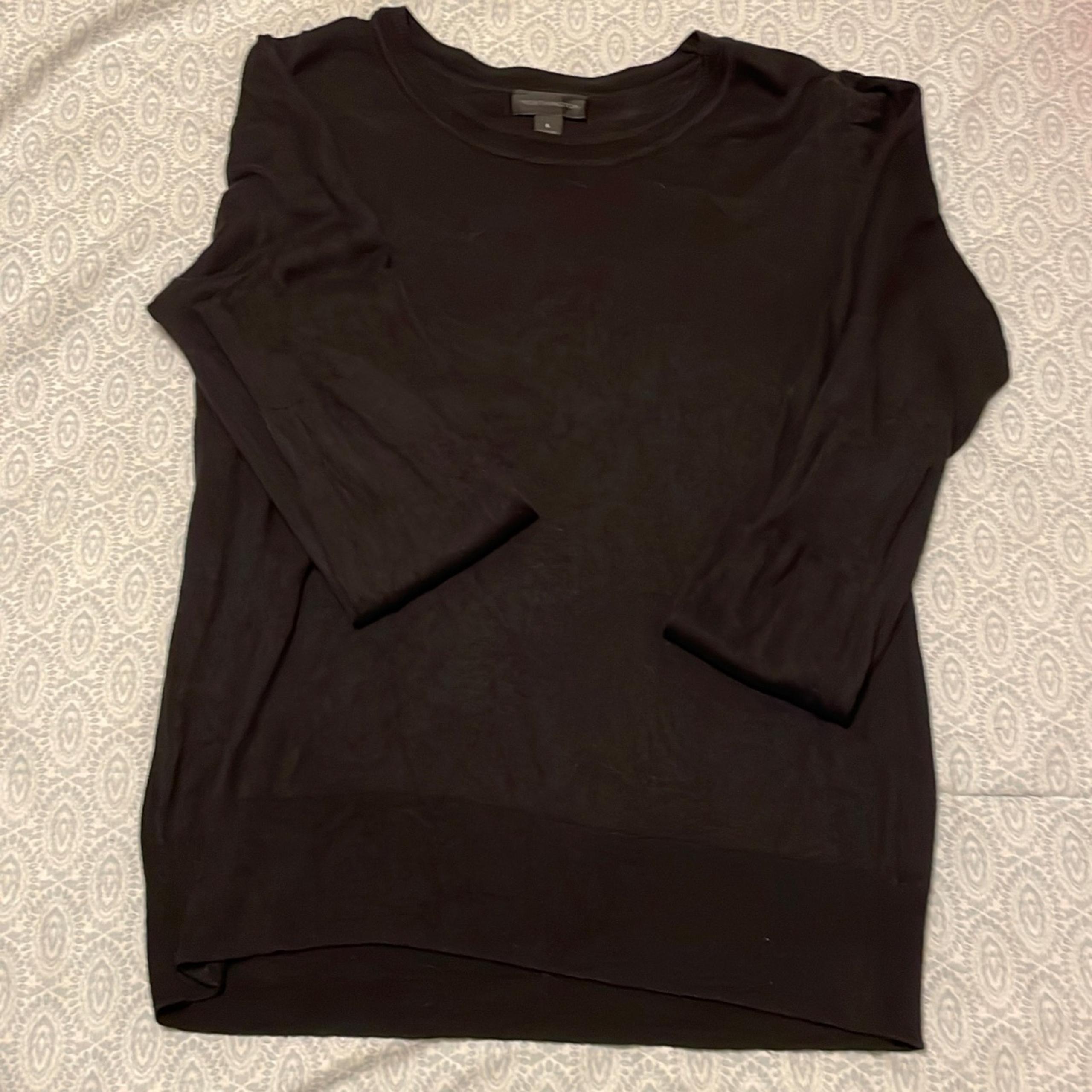 Women’s Sweater - Worthington Black Crew Neck Sweater - NWOT