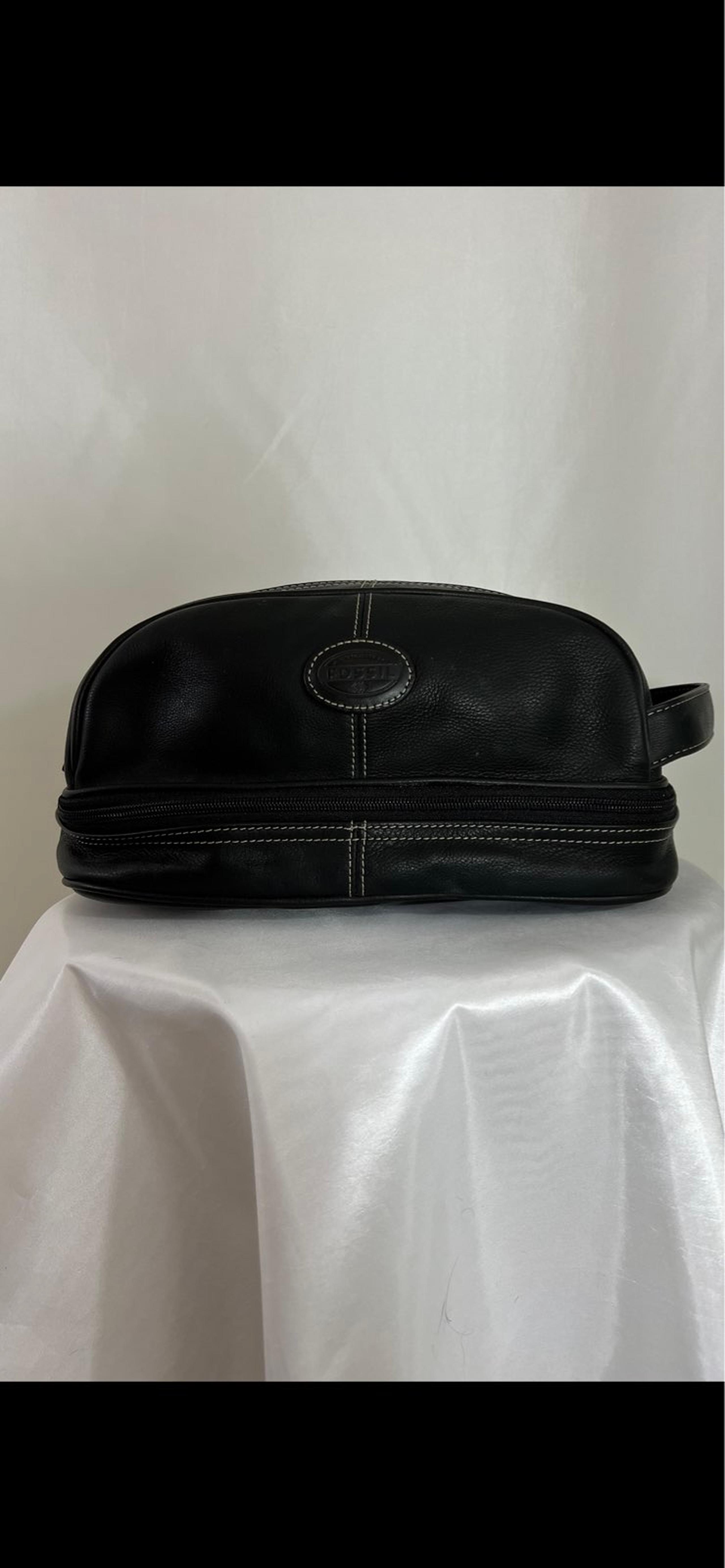 Man's Fossil Accessory Kit Bag