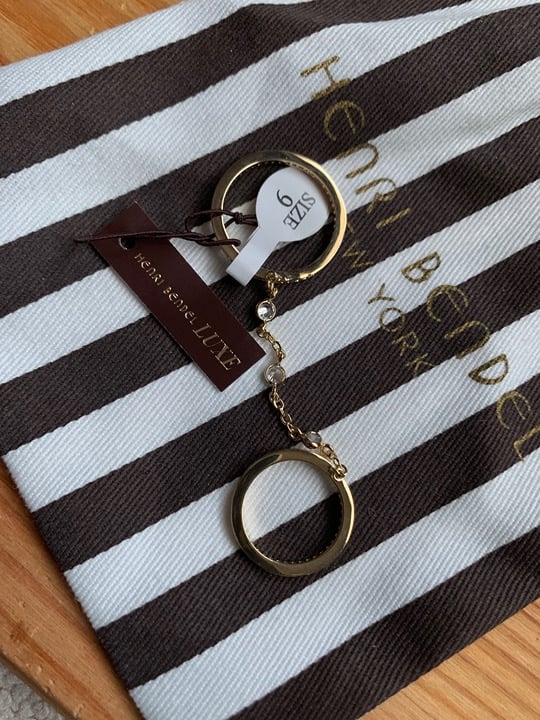 New Henri Bendel Luxe double ring size 9