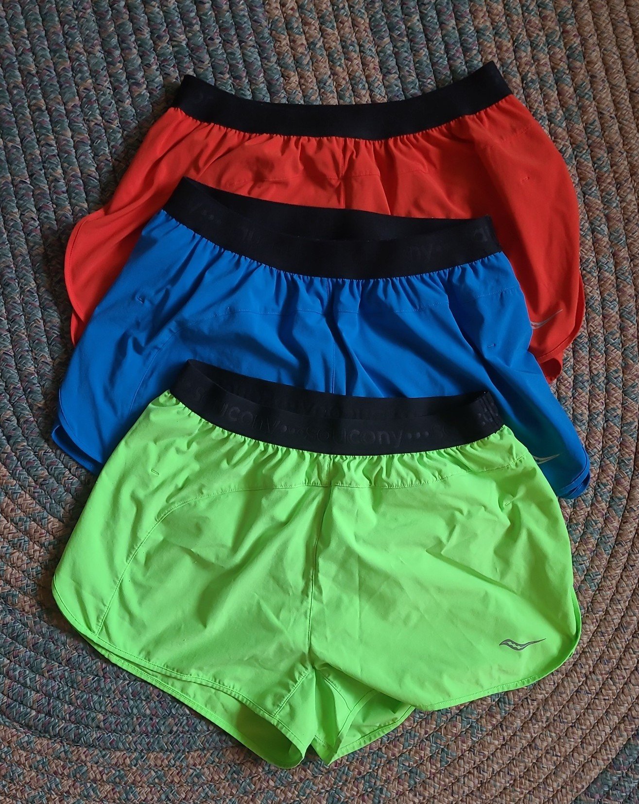 Saucony Men Outpace 2.5 Split Shorts - Medium