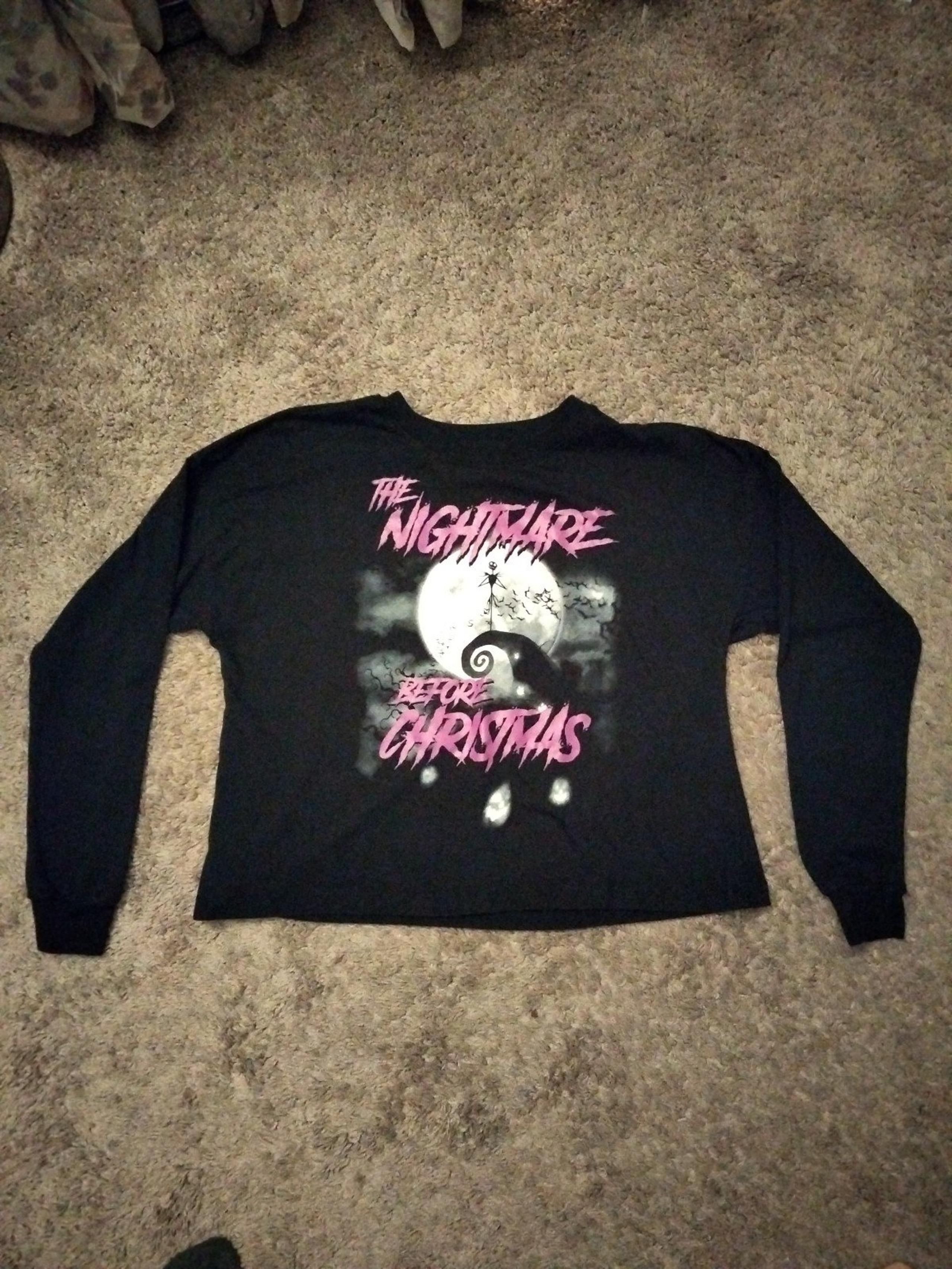 Disney Nightmare before Christmas black long sleeve crop tshirt size small