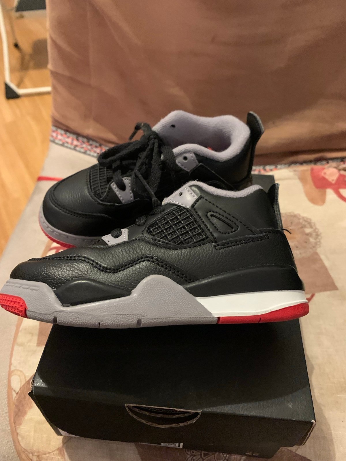 Nike air jordan 4 reimagined sz8c used