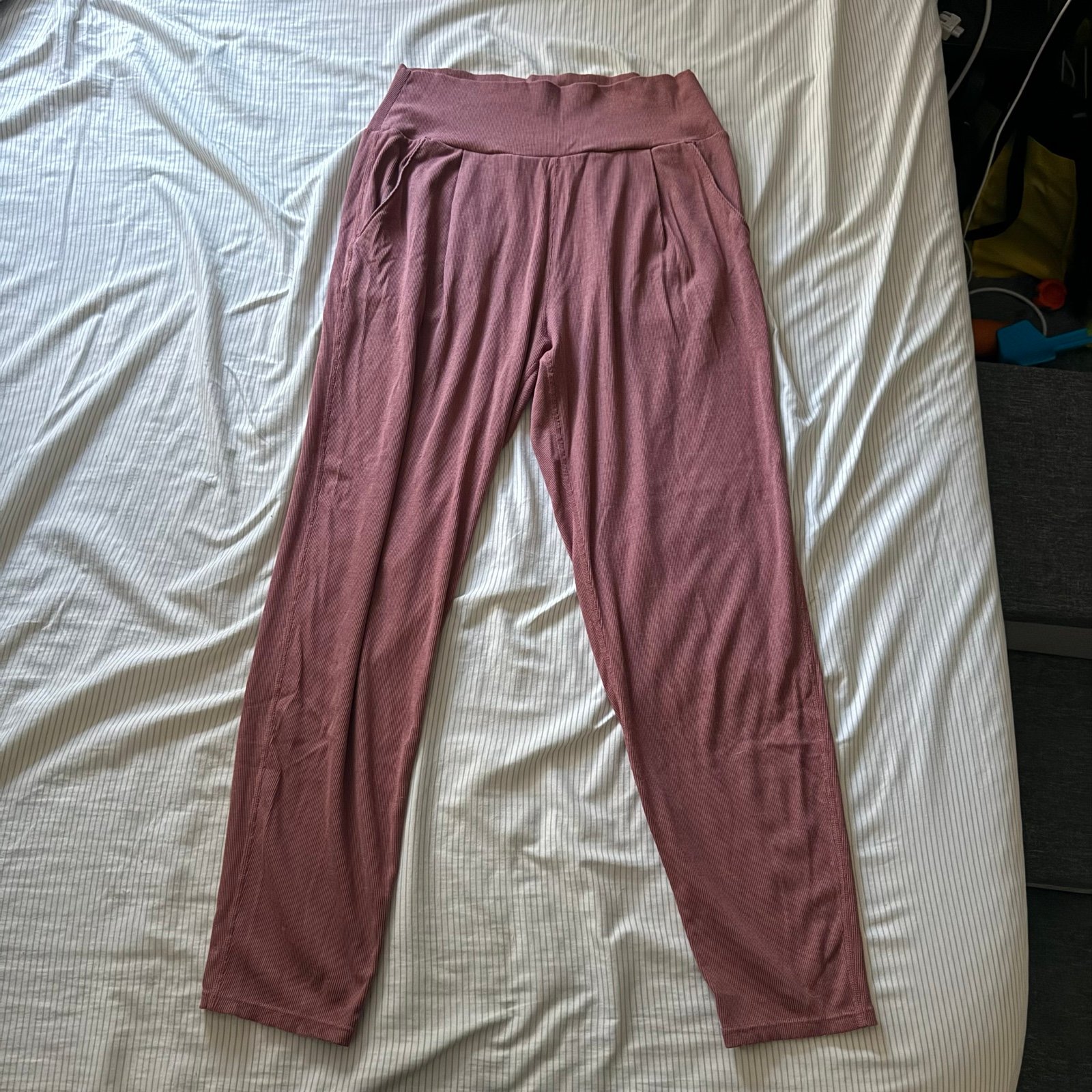 Vuori Pose at Ease Pants