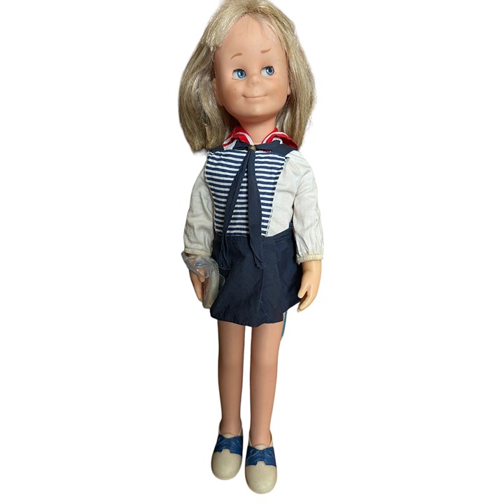 Vintage Charmin' Chatty Doll by Mattel in great condition + 6 records