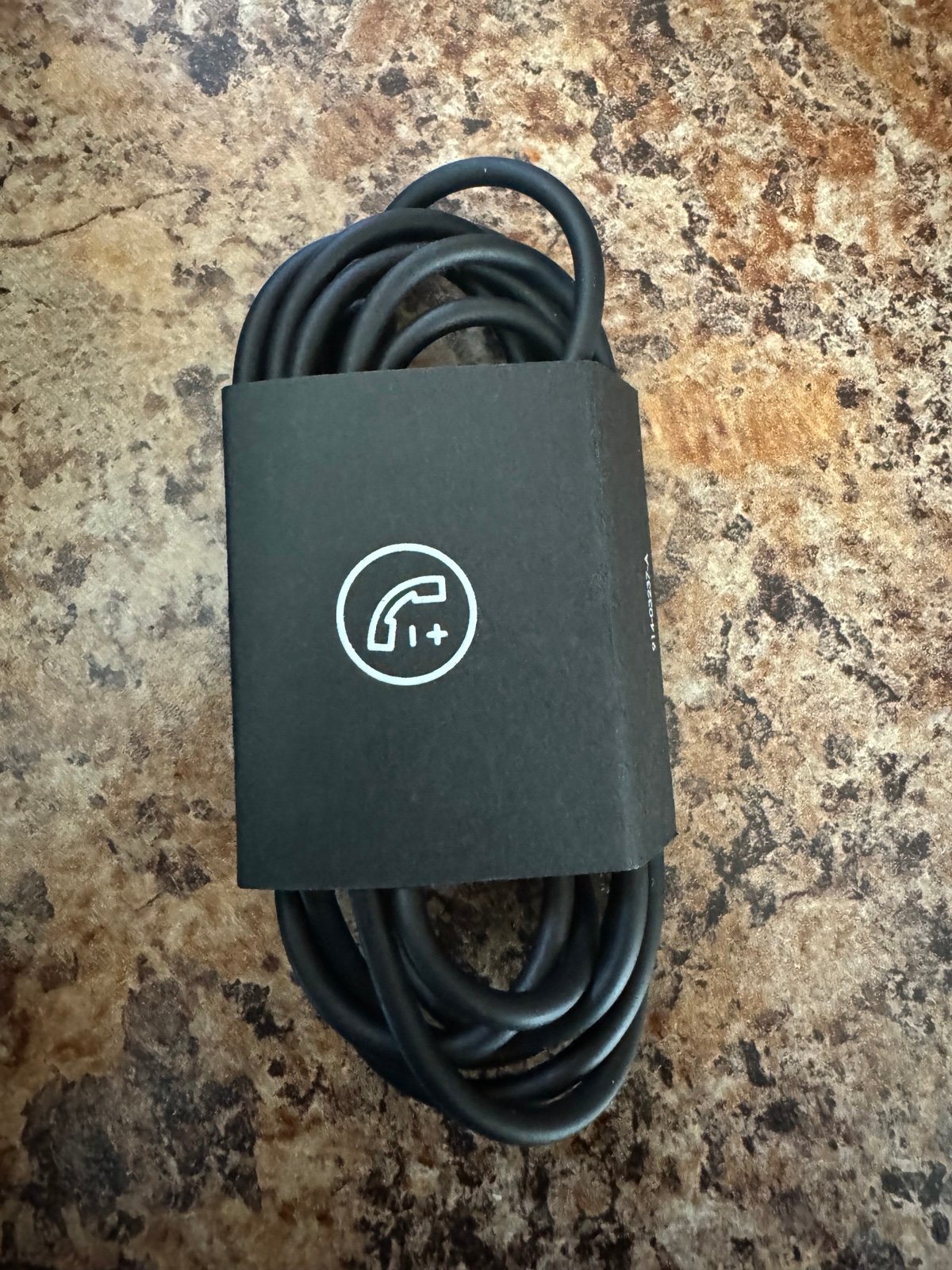Beats Studio 3 Box With Headphone Jack & Paper
