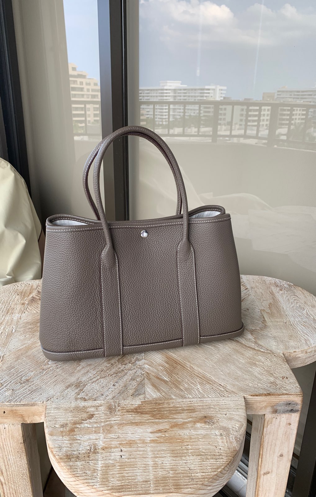 Handbag
