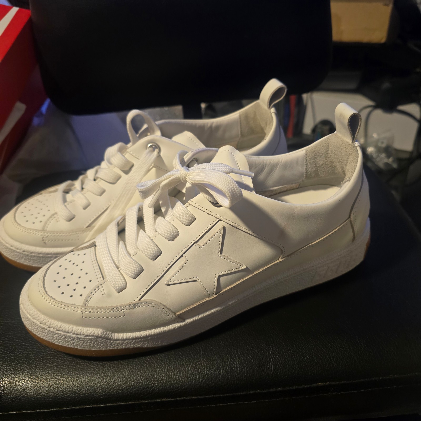 New Women's Golden Goose Deluxe Brand 39