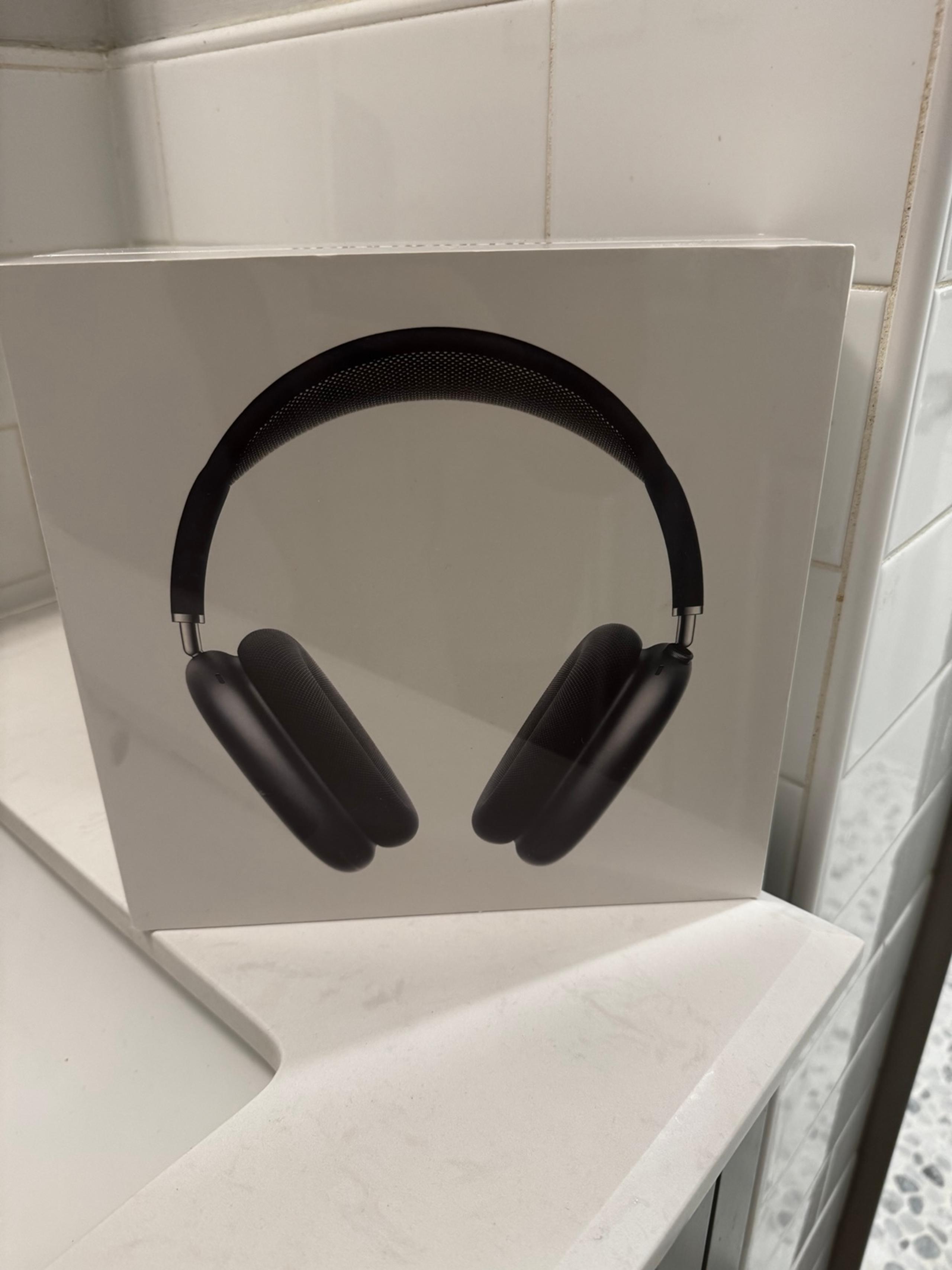 AirPods Max