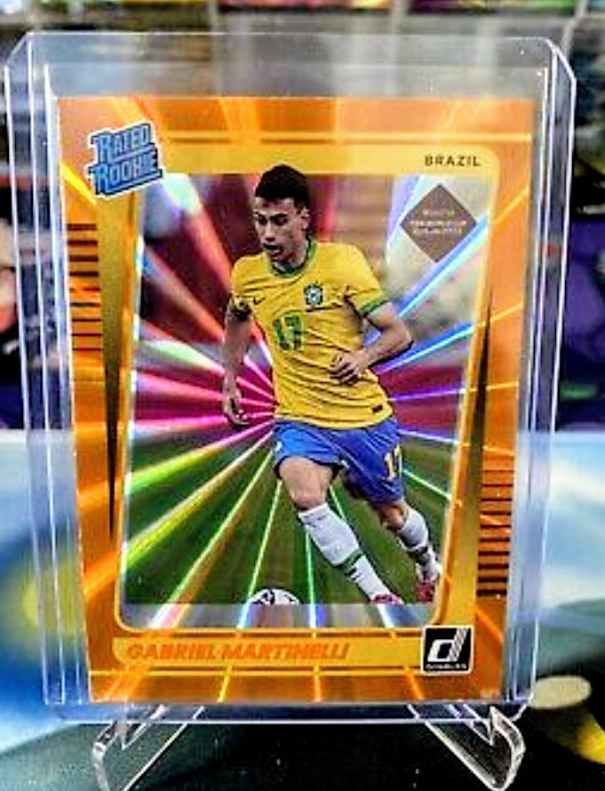 Gabriel Martinelli 2021-22 Panini Donruss Soccer Orange Laser Rated Rookie Sp