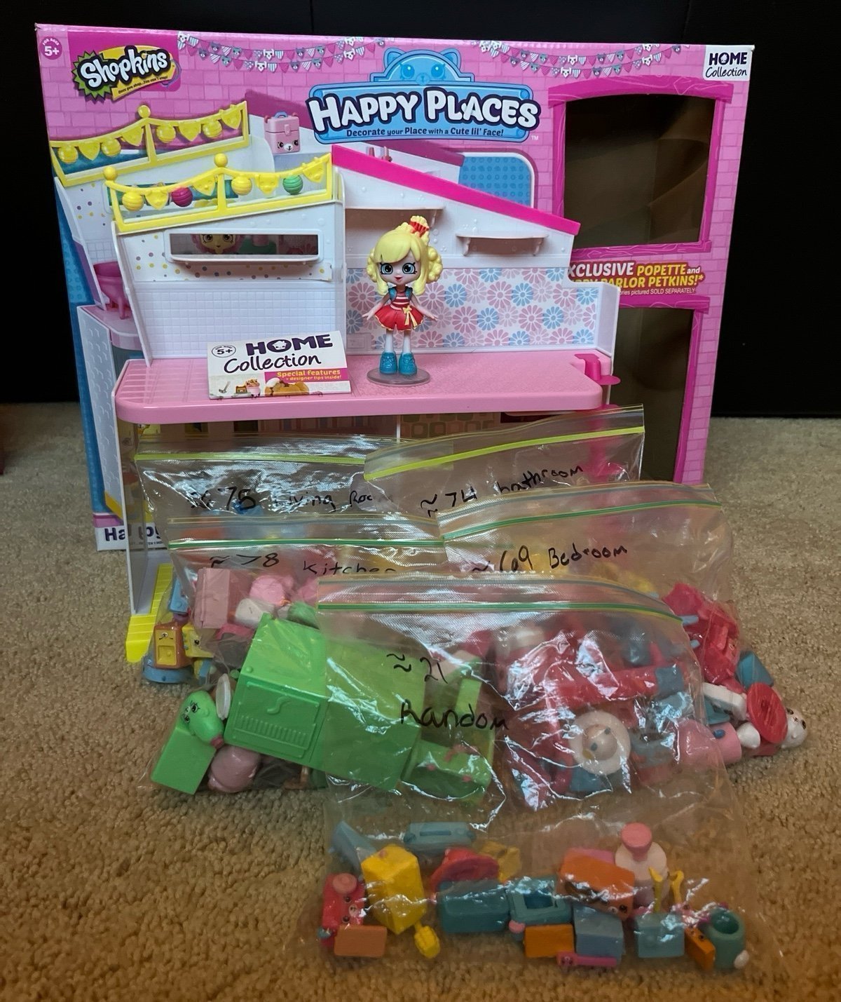 (RARE COLLECTION) Shopkins happy places happy home + 318 Furniture Pieces