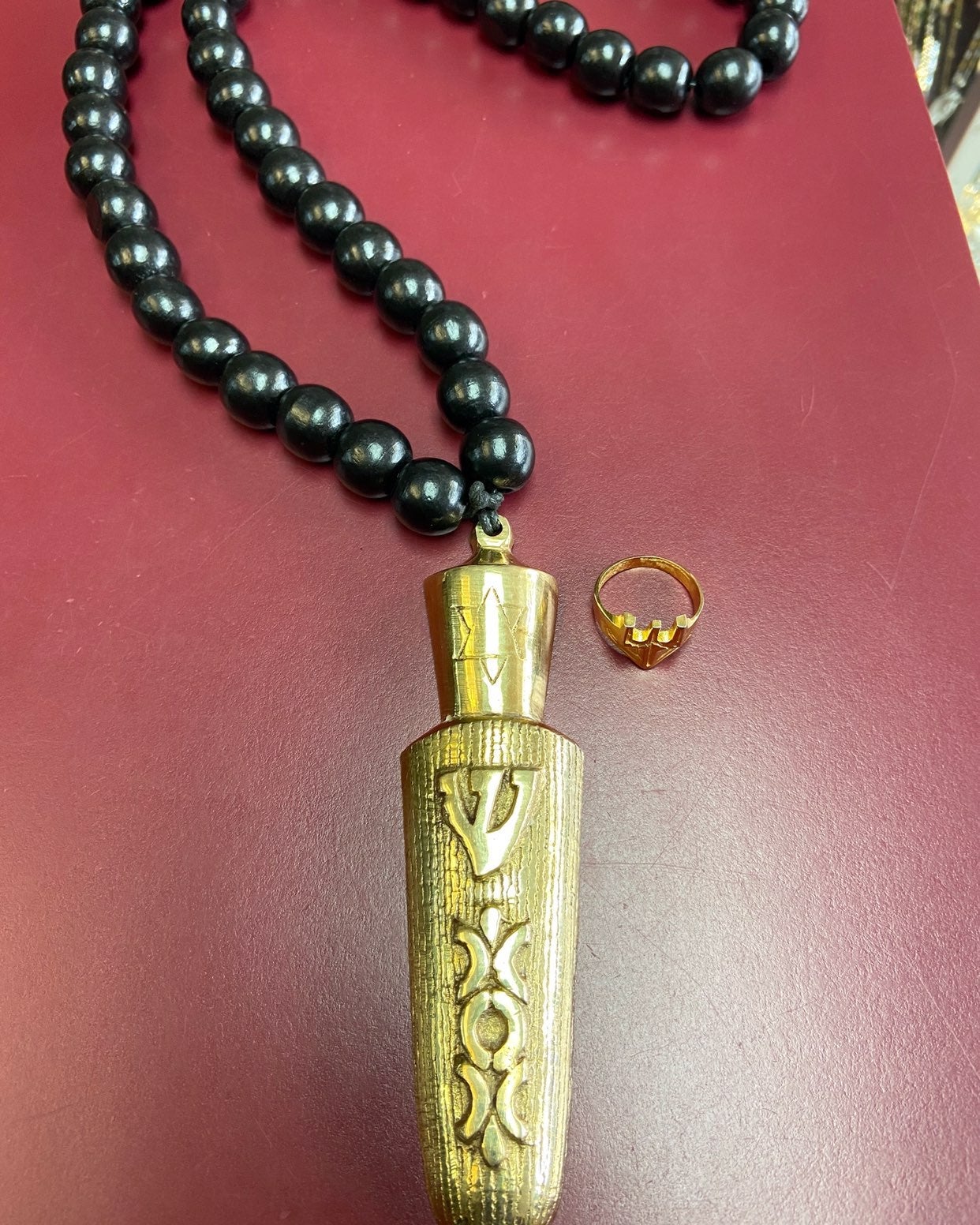 Big black beads brass pendant and ring s