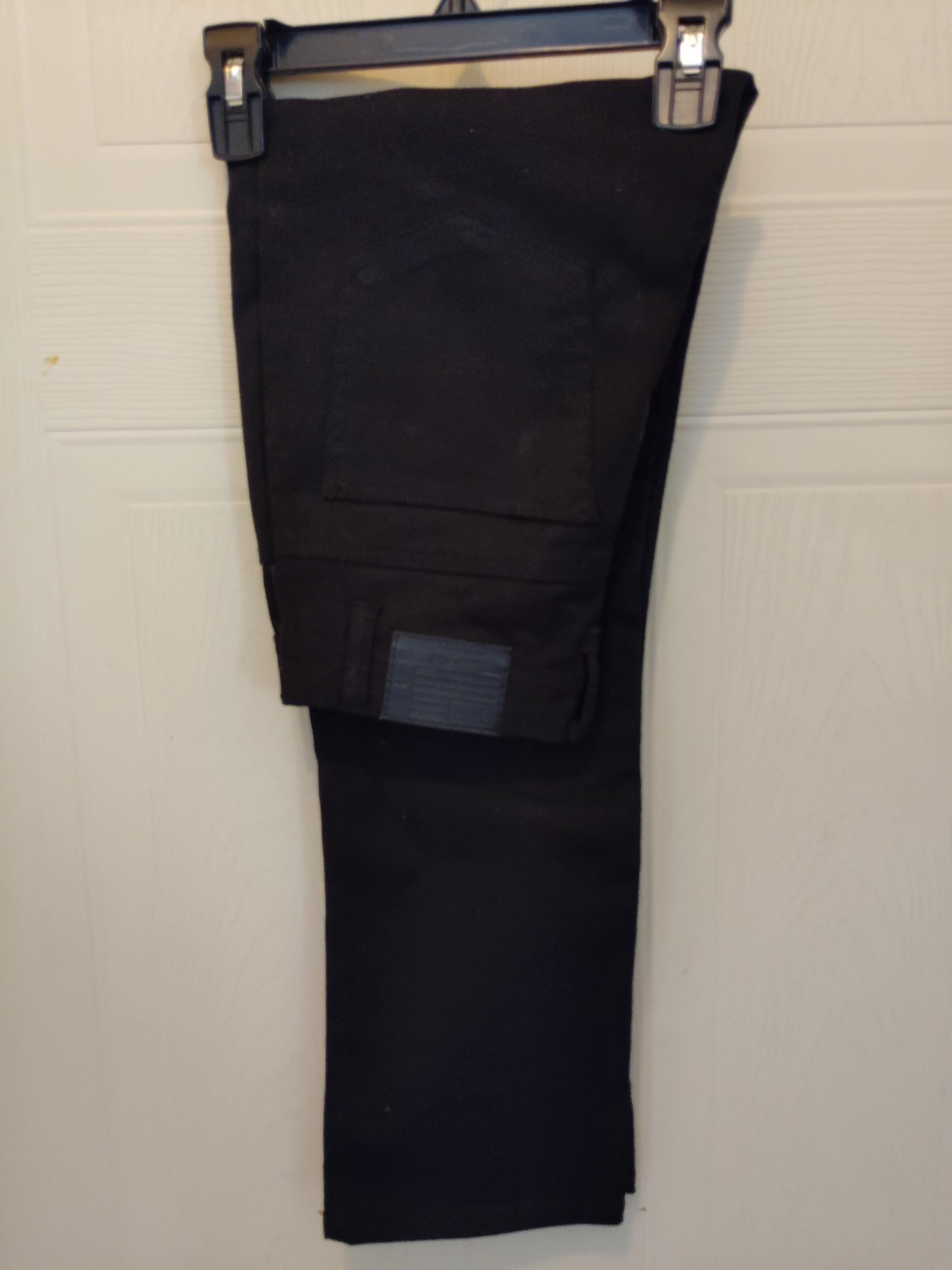 Black jeans akademic