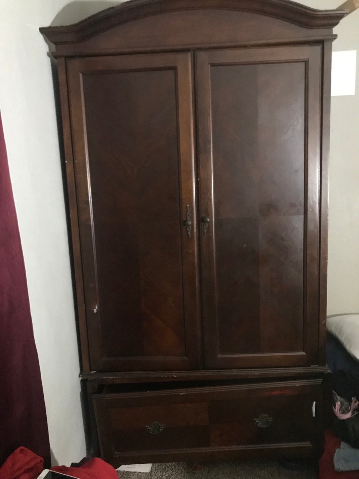 Vintage tv stand