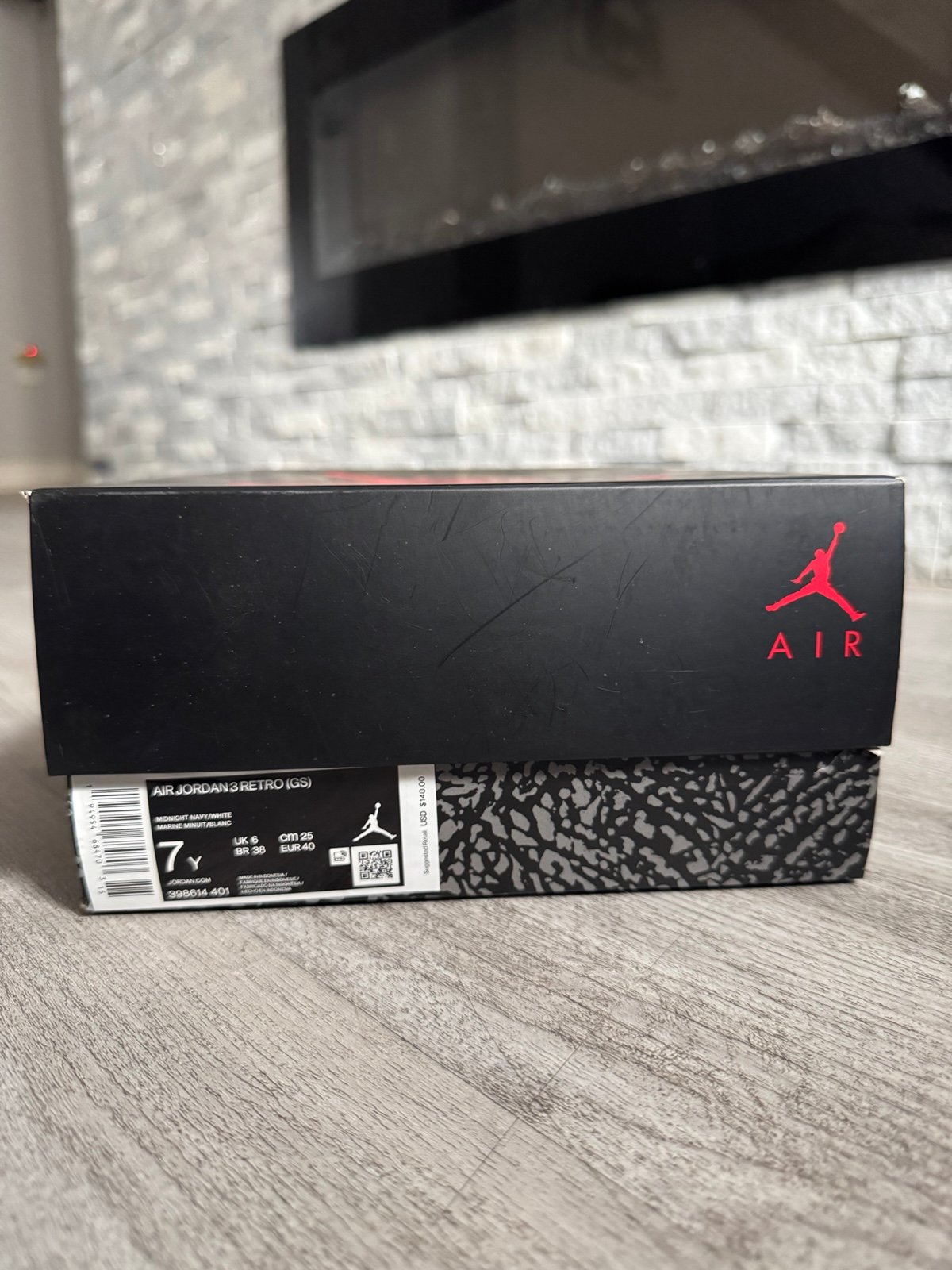 Air Jordan Retro 3 Size 7Y Box Included