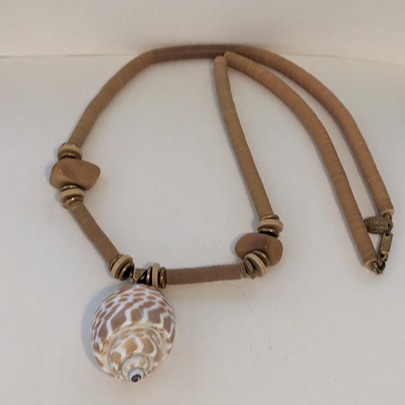 Vintage Signed MIRIAM HASKELL Cowry Shell Beaded Necklace 24