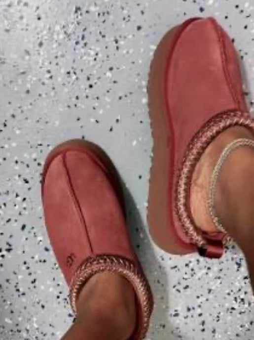 UGG Tazz slippers NWOT