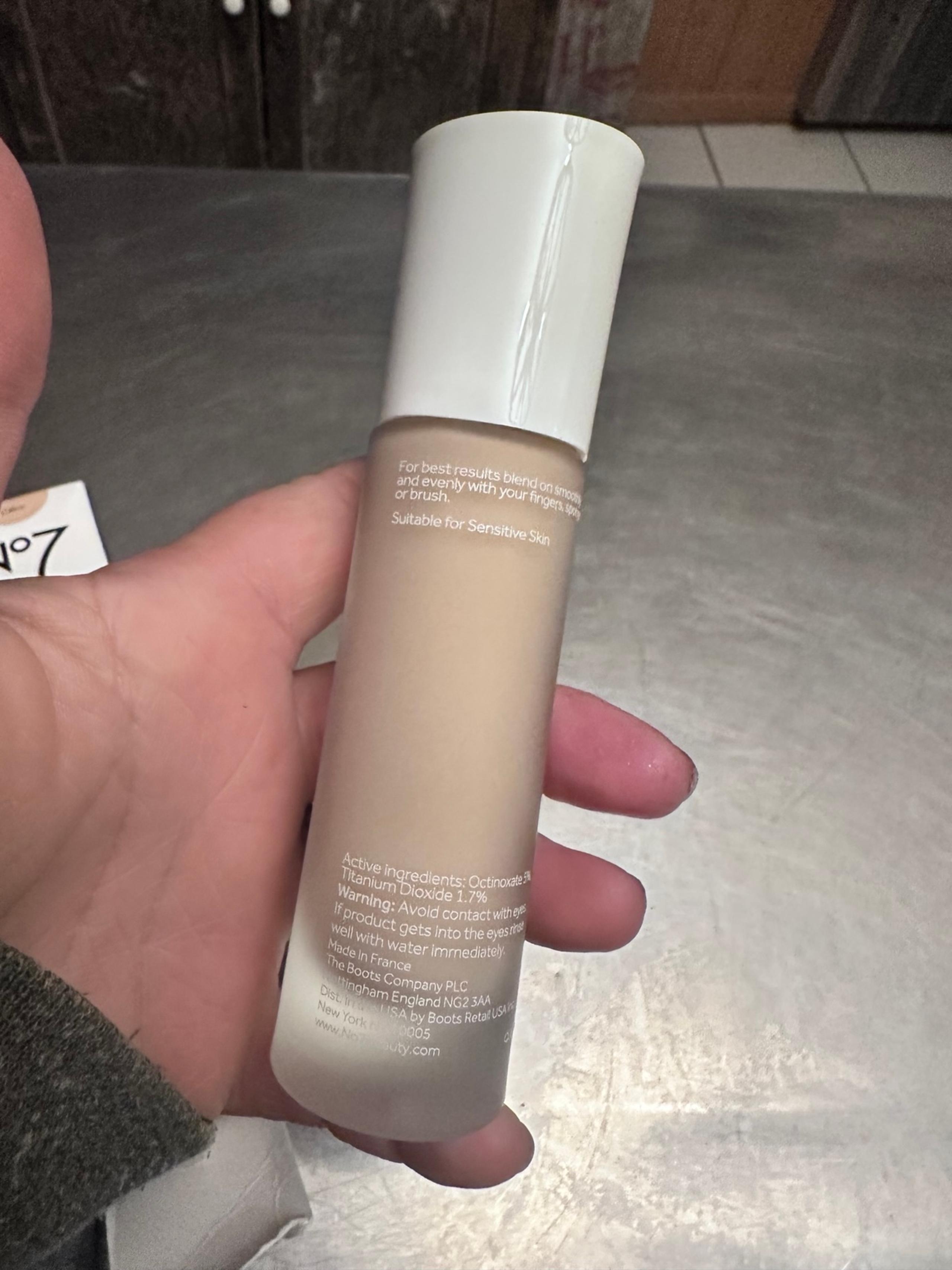 No7 Lift & Luminate Triple Action Serum Foundation