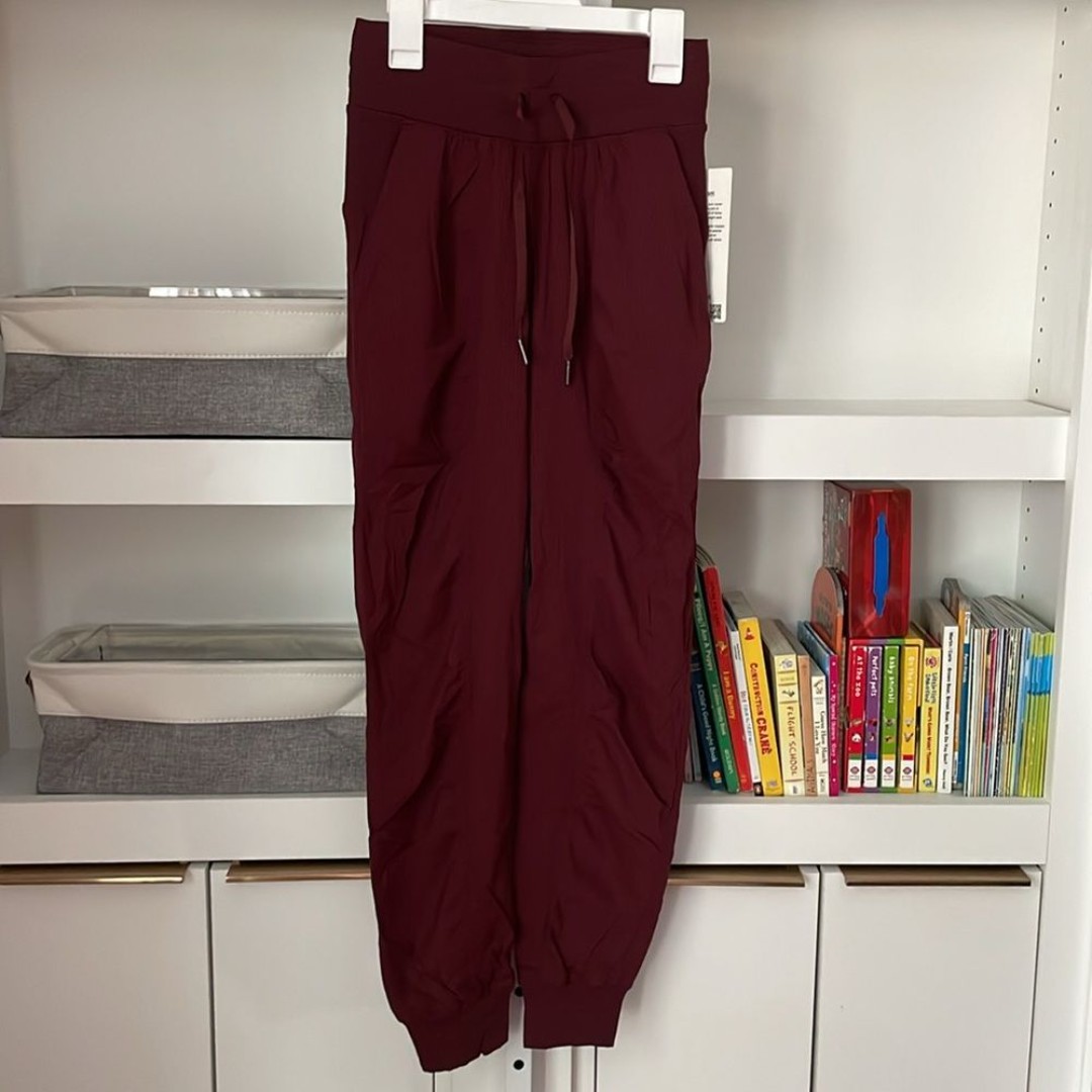 NWT Lululemon Dance Studio Mid Rise Full Length Jogger Sz 0 Red Merlot
