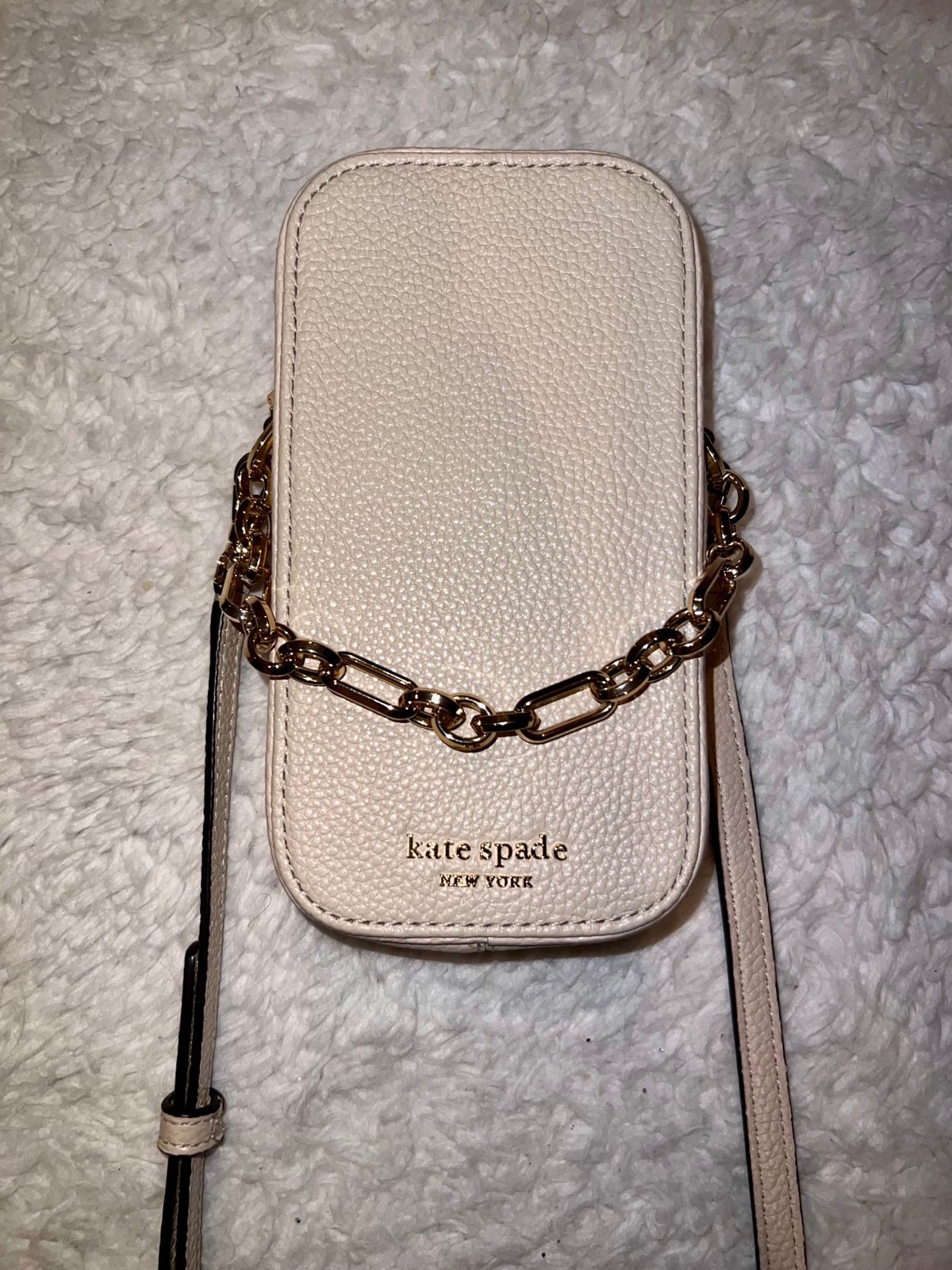 Kade spade carlyle north south phone crossbody