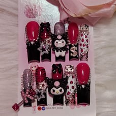 Press on nails
