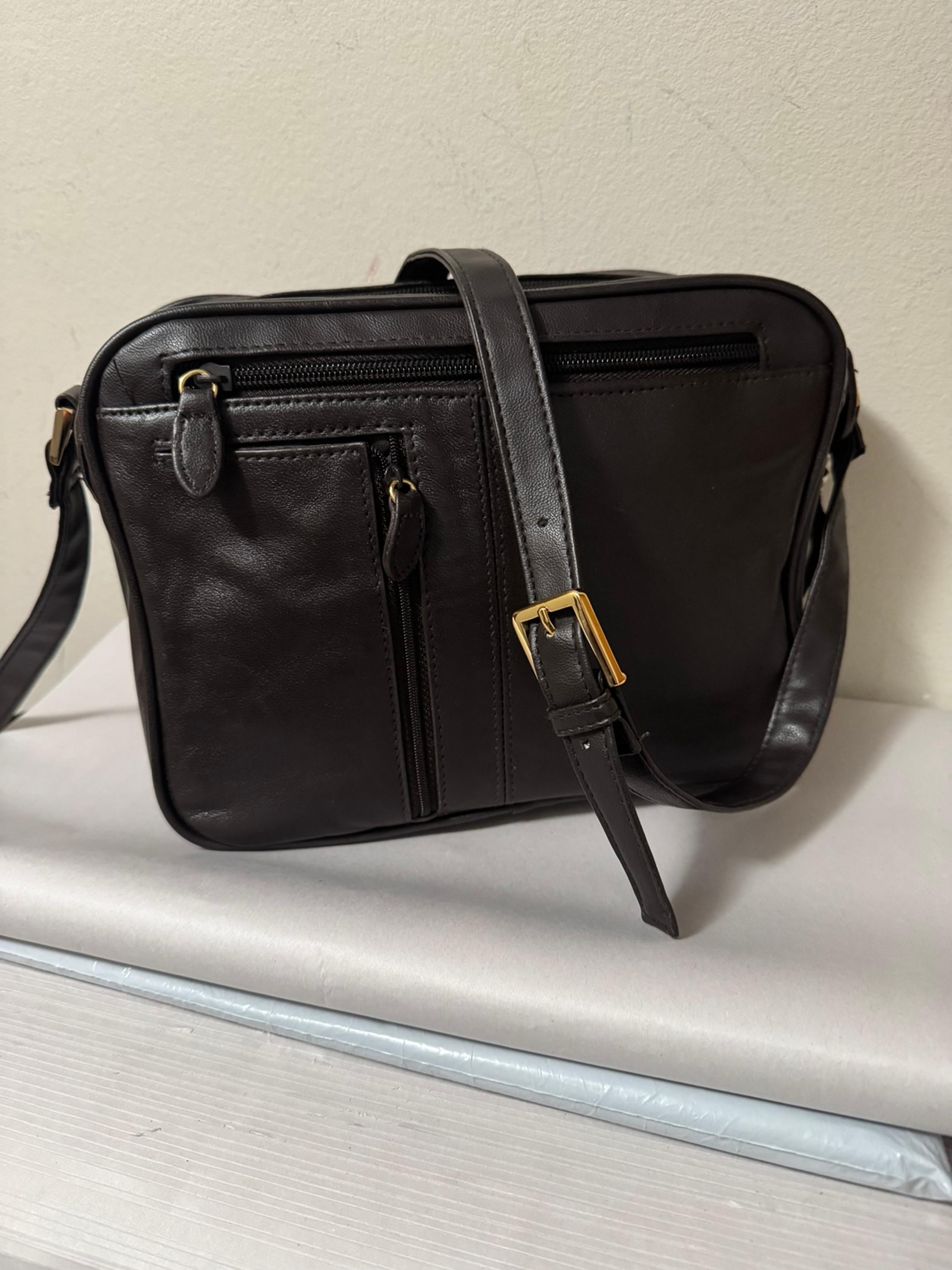 Men’s messenger / tourist/travel bag