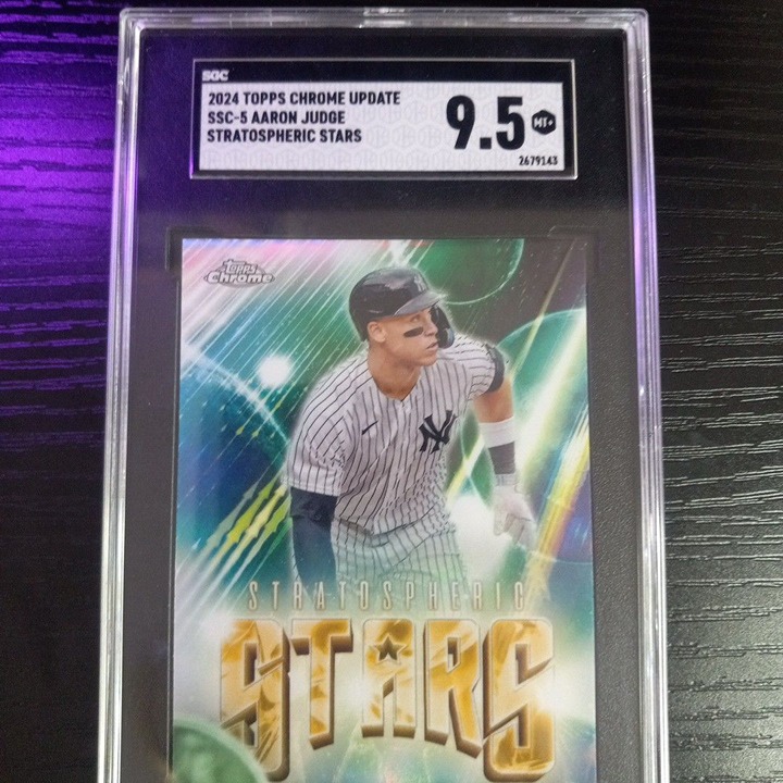 POP 3! SGC 9.5 Mint+ 2024 Topps Chrome Update Stratospheric Stars Aaron Judge!
