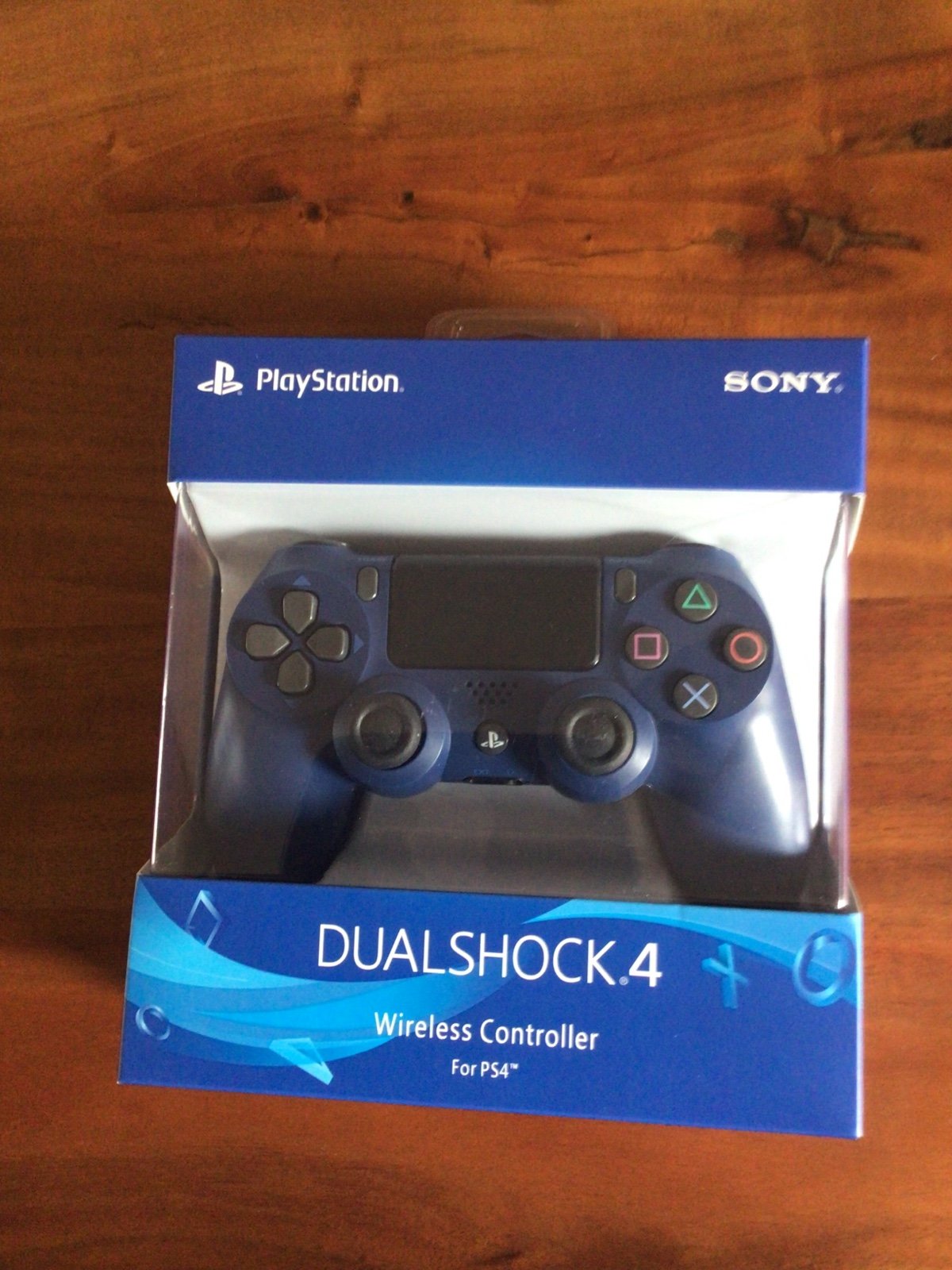 DUALSHOCK 4 Wireless Controller in Midnight Blue for PlayStation 4