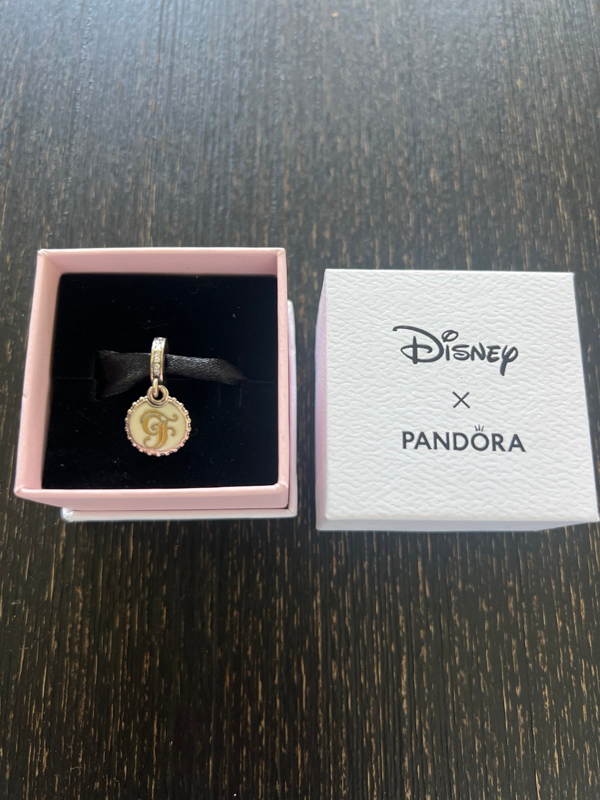 Disney x Pandora Charm Grand Floridian Resort - Limited Edition