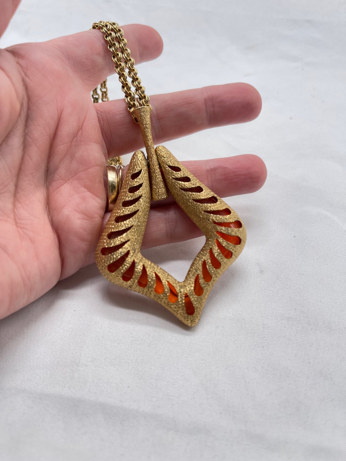 Vintage HTF! Sarah Coventry necklace