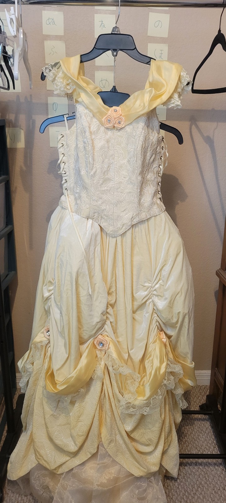 Secret Honey Bell tale as oldest time gown
